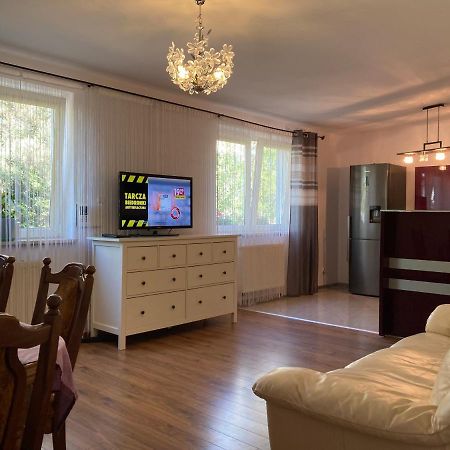 Apartament Dom Chotomów Zewnętrze zdjęcie