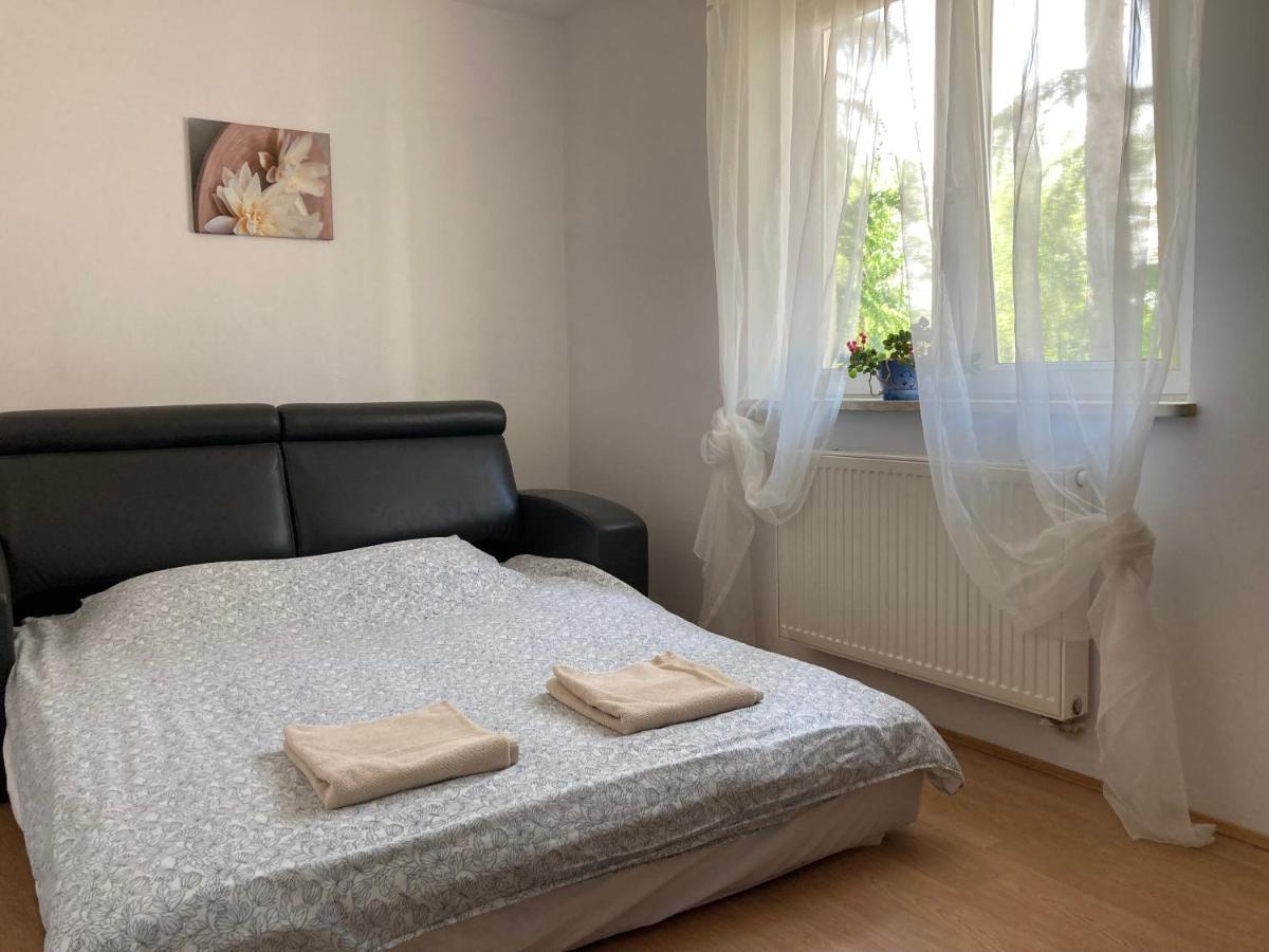 Apartament Dom Chotomów Zewnętrze zdjęcie