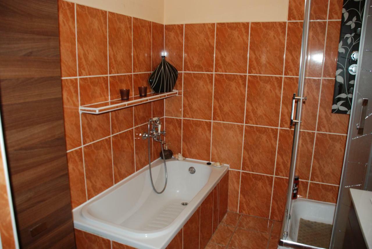 Apartament Dom Chotomów Zewnętrze zdjęcie